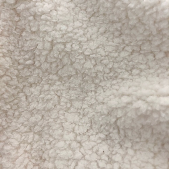 ❤️Host Pick ❤️ Faux Sherpa Teddy Jacket - Picture 7 of 9